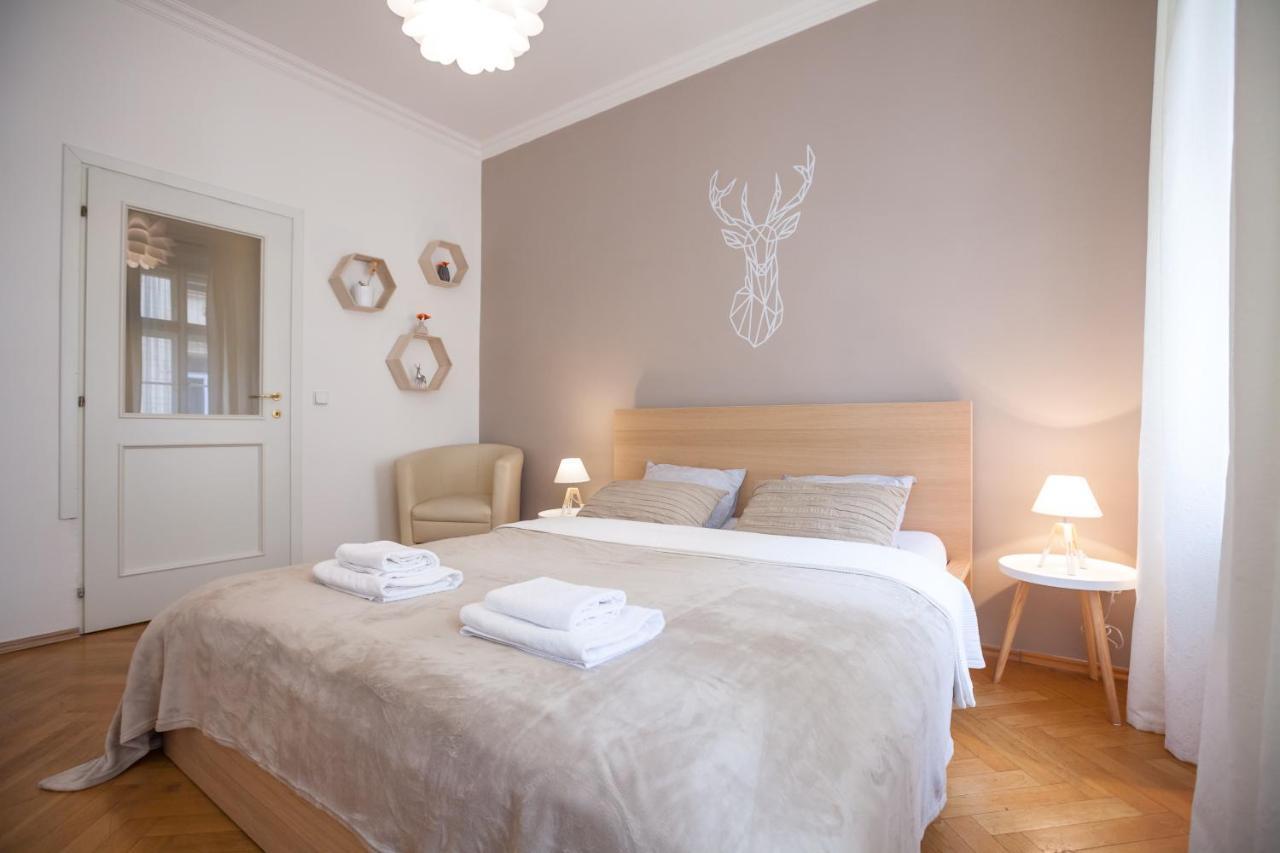 Nejedleho Apartmeet Прага Экстерьер фото