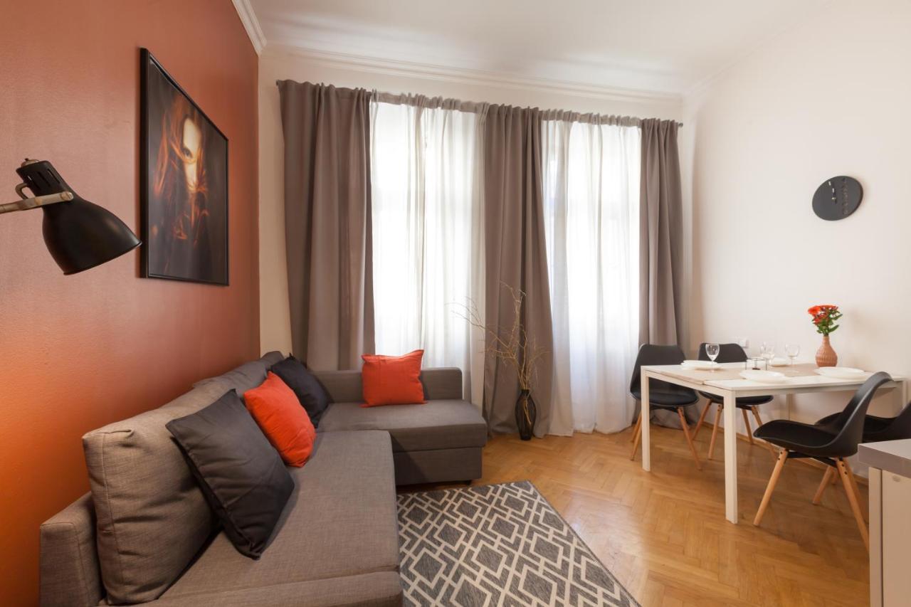 Nejedleho Apartmeet Прага Экстерьер фото