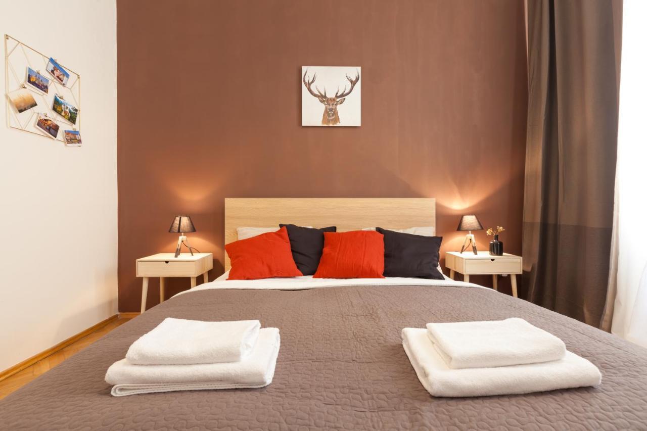 Nejedleho Apartmeet Прага Экстерьер фото