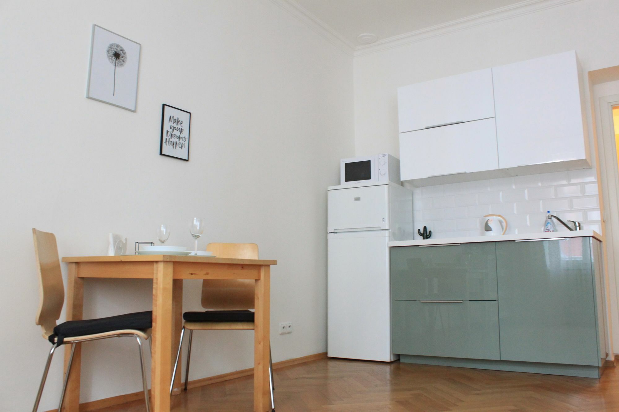 Nejedleho Apartmeet Прага Экстерьер фото