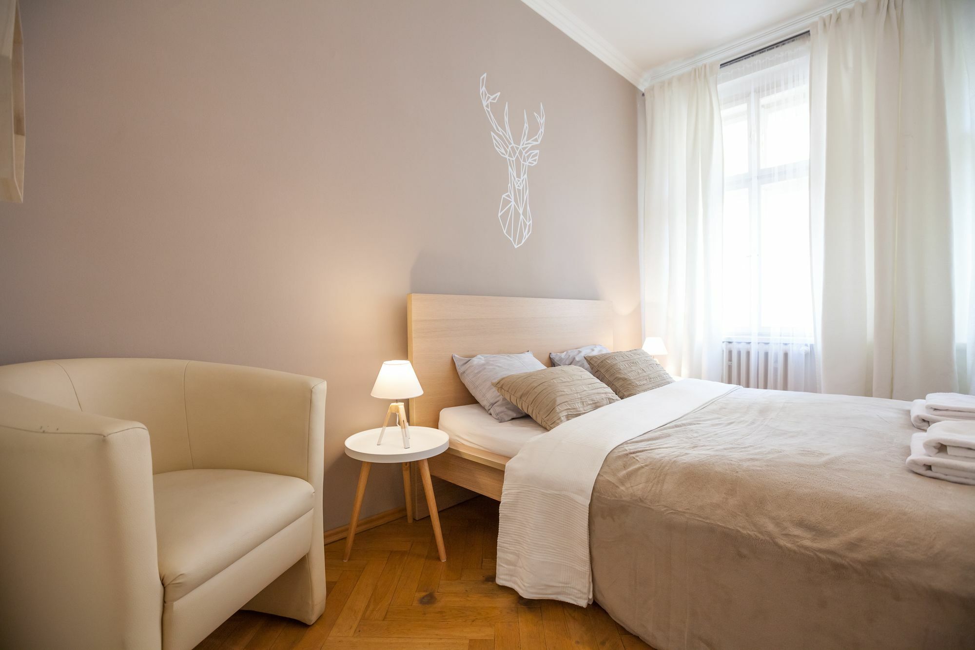 Nejedleho Apartmeet Прага Экстерьер фото