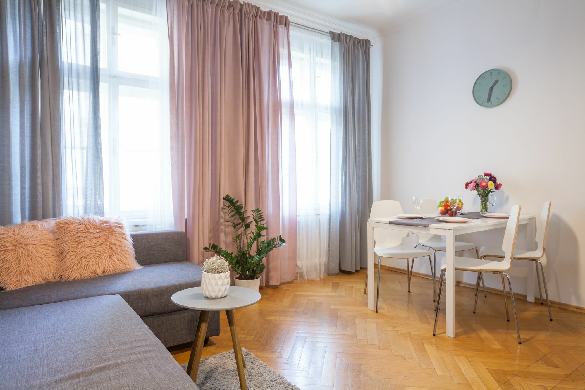 Nejedleho Apartmeet Прага Экстерьер фото
