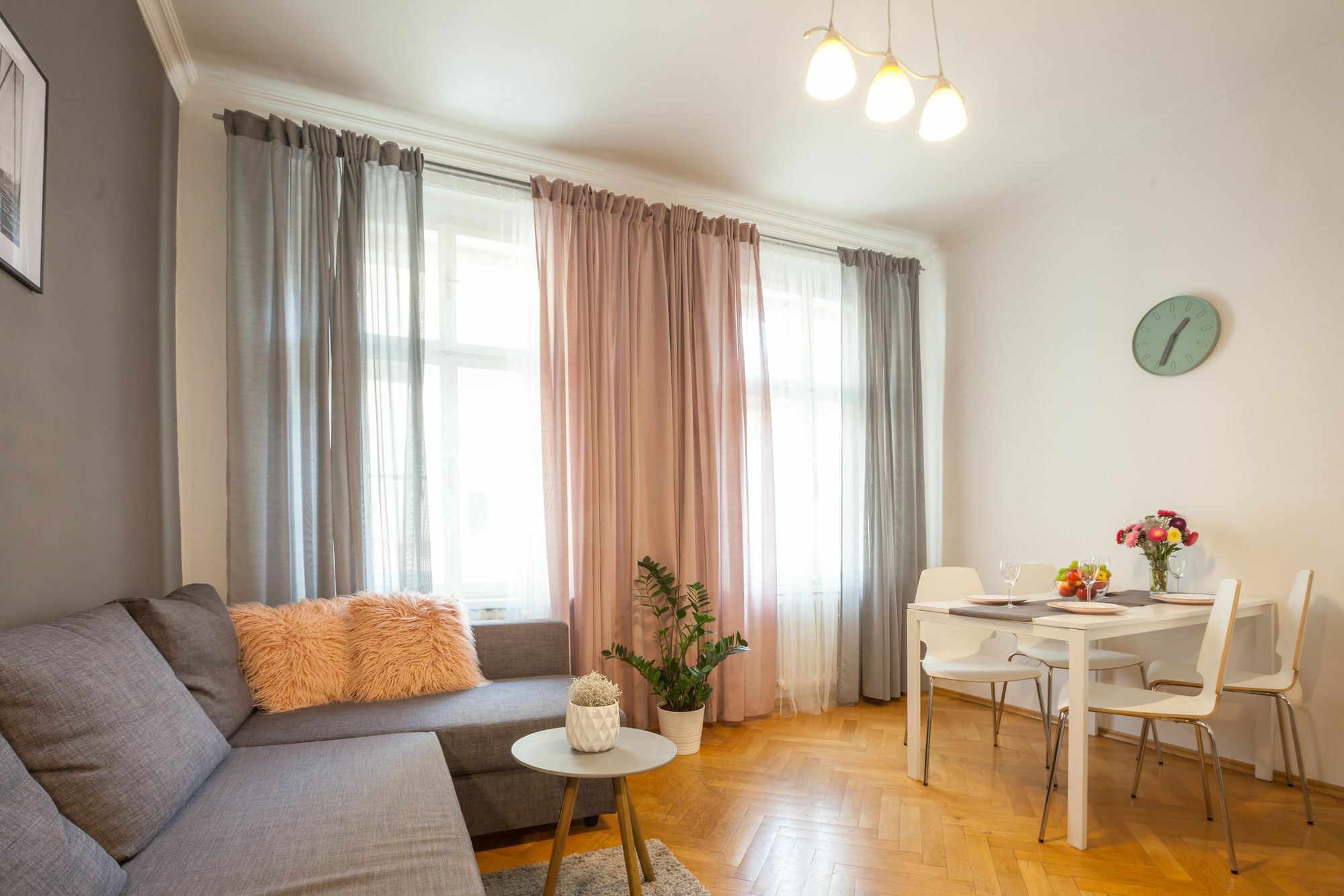Nejedleho Apartmeet Прага Экстерьер фото